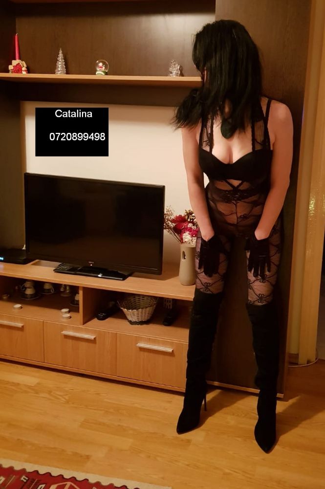 Class Escort in Bucuresti Romania - Anunturi escorte servicii masaj si sex