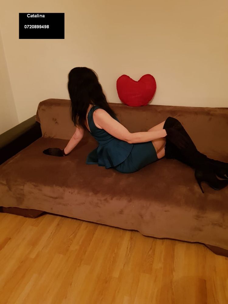 Class Escort in Bucuresti Romania - Anunturi escorte servicii masaj si sex