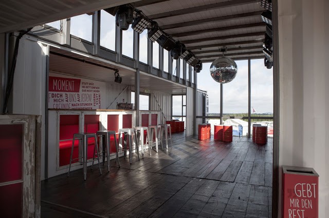 Pall Mall Hostel - Event Container Building by Artdepartment Berlin 5